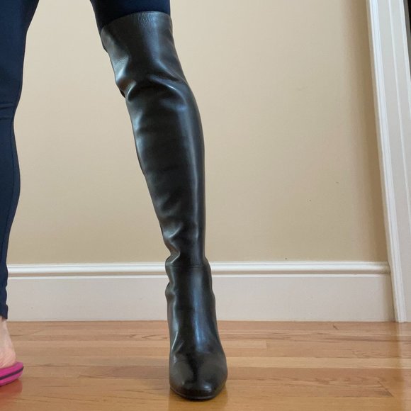 Gillian Leather Block Heel Over the Knee Boots - Picture 10 of 11